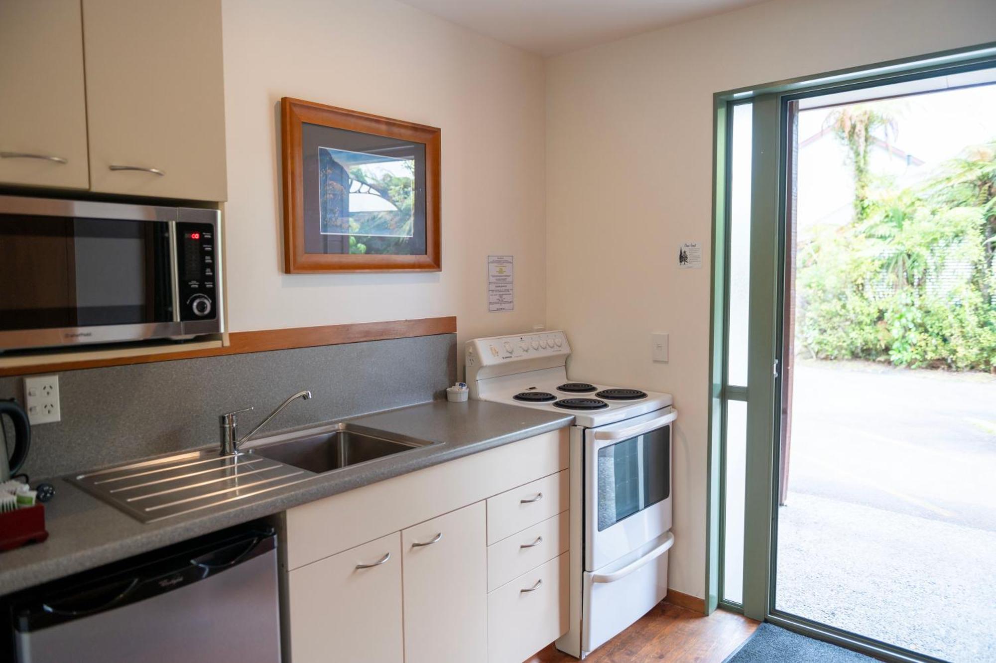 Punga Grove Motel Franz Josef Quarto foto